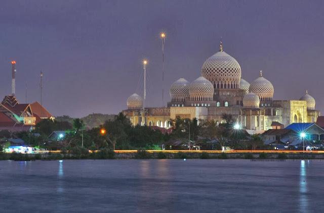Lhokseumawe The Royal Residence מראה חיצוני תמונה